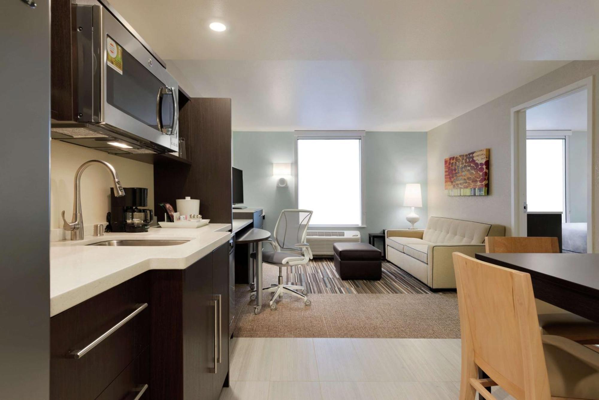 Home2 Suites By Hilton Anchorage/Midtown Eksteriør billede