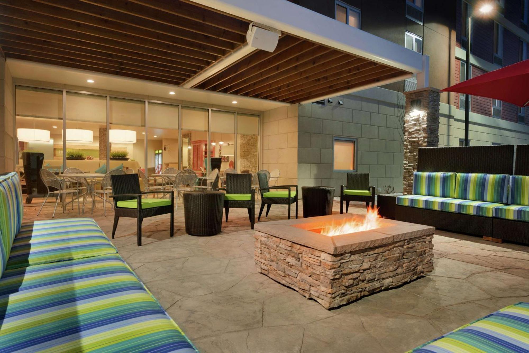 Home2 Suites By Hilton Anchorage/Midtown Eksteriør billede